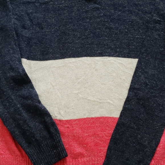 Gap Girl Multi Colored Sweater - Picture 2 of 5